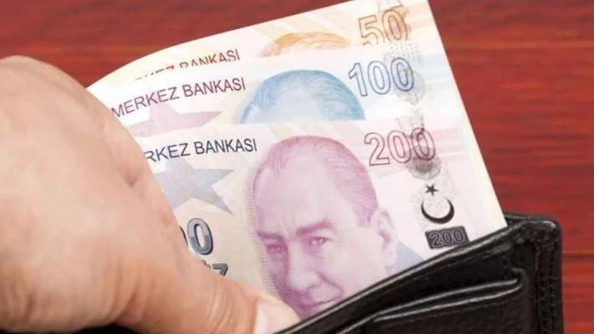 Devlet Bankasından Şaşmam Diyen Emekliye Şipşak 12 Bin TL!